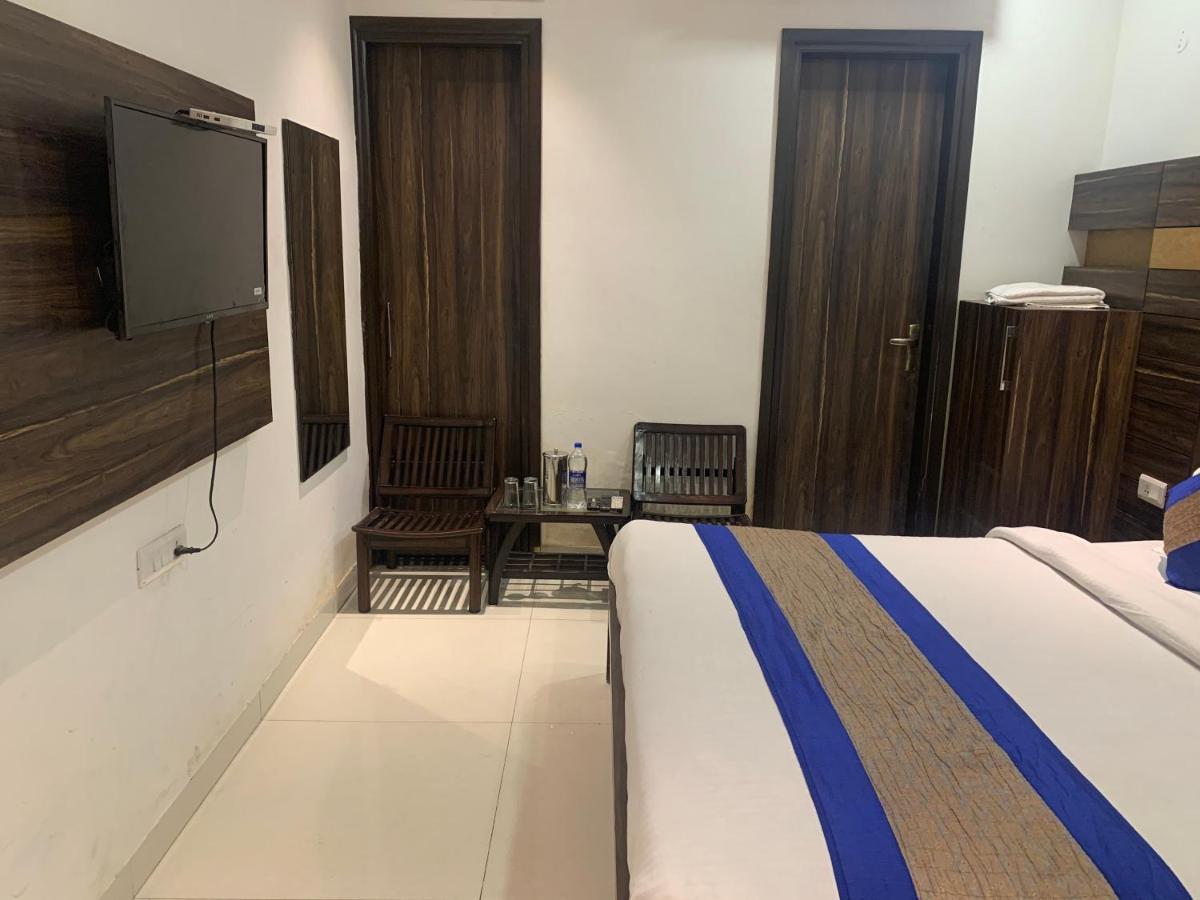 Hotel Sb Residency Amritsar Dış mekan fotoğraf