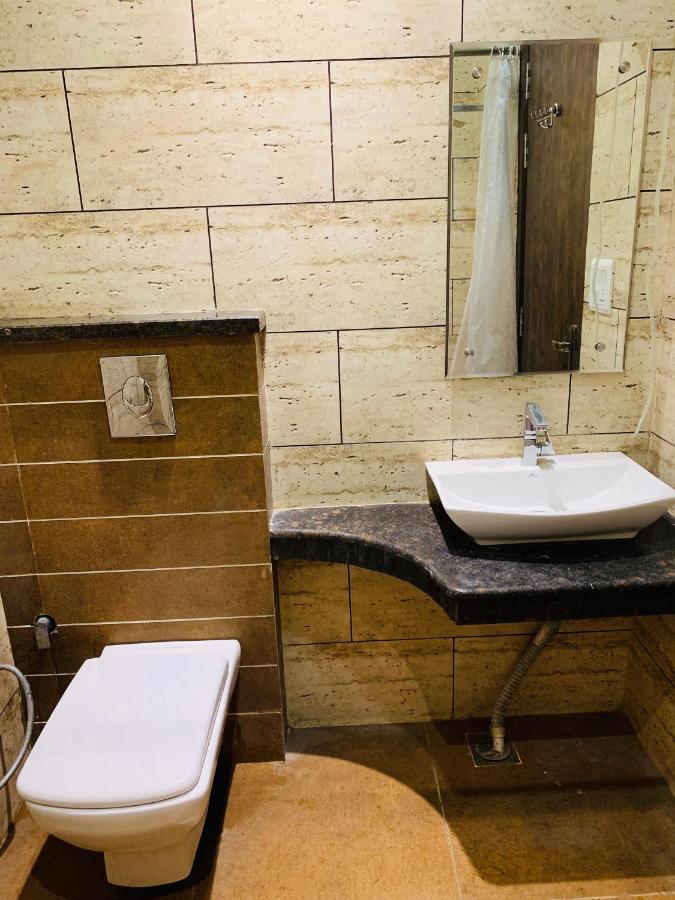 Hotel Sb Residency Amritsar Dış mekan fotoğraf